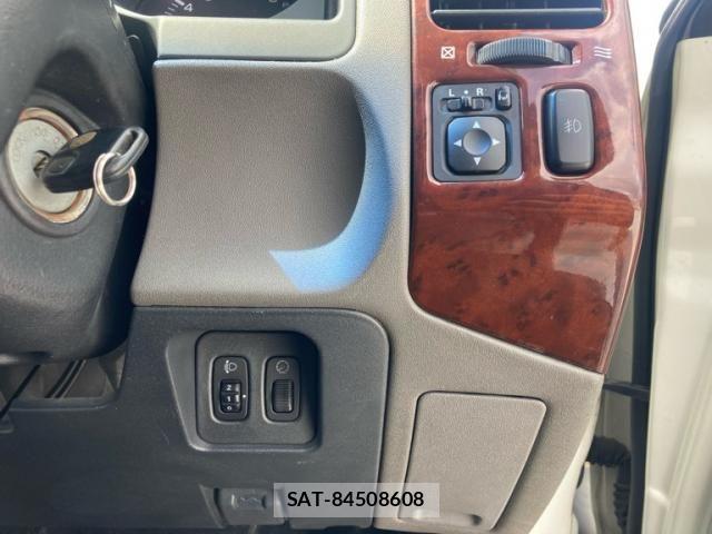 Mitsubishi PAJERO 2004-10 8246302-24