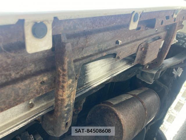 Mitsubishi PAJERO 2004-10 8246302-28