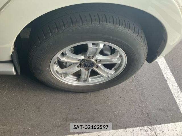 Mitsubishi PAJERO 2015-03 8246301-8