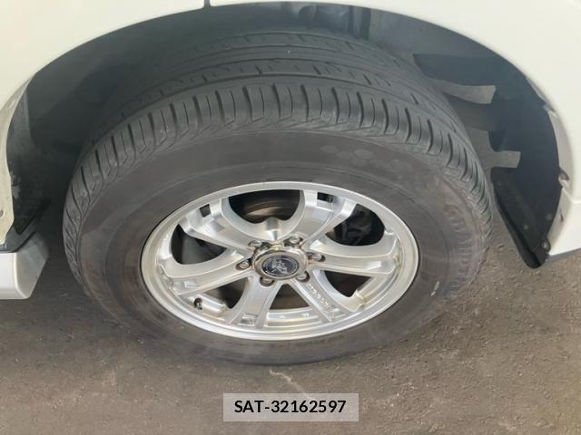 Mitsubishi PAJERO 2015-03 8246301-10