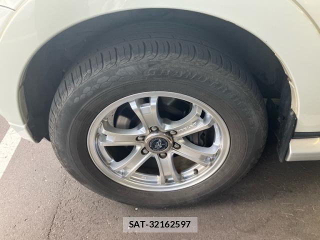 Mitsubishi PAJERO 2015-03 8246301-11