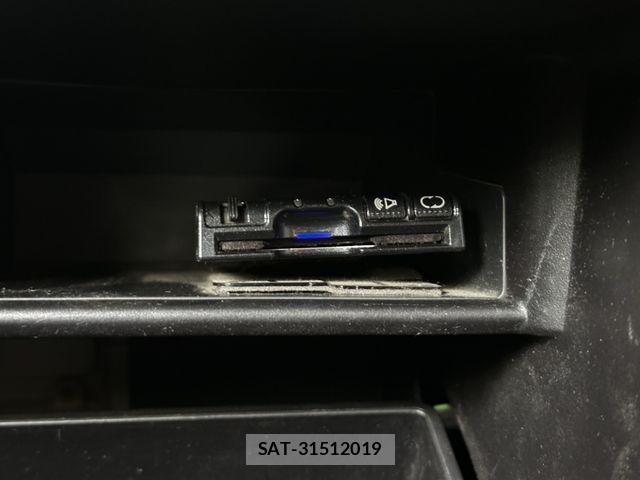 Mitsubishi PAJERO 2011-07 8337340-11