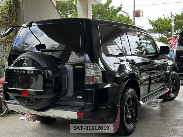 Mitsubishi PAJERO 2011-07 8337340-3