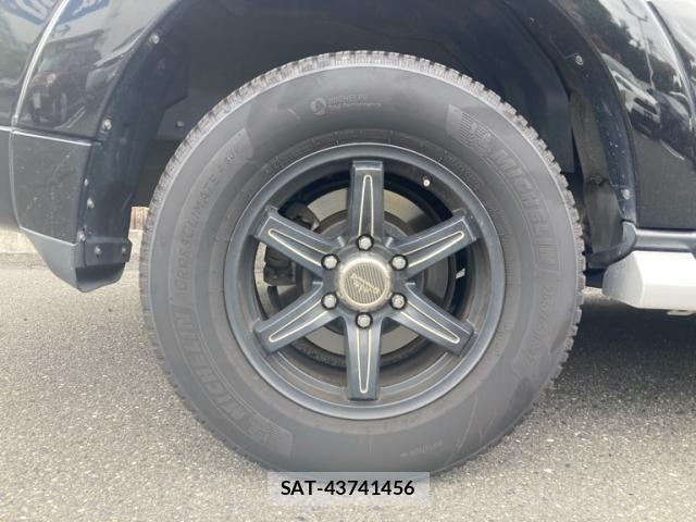 Mitsubishi PAJERO 2013-03 8414293-10