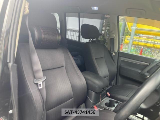 Mitsubishi PAJERO 2013-03 8414293-15