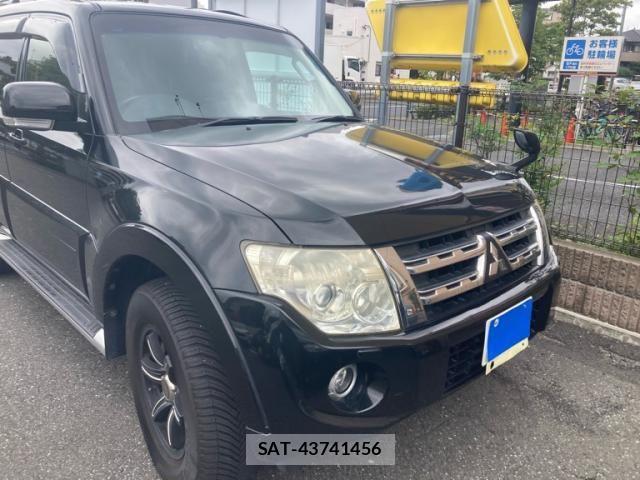 Mitsubishi PAJERO 2013-03 8414293-1