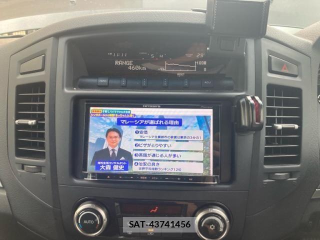 Mitsubishi PAJERO 2013-03 8414293-21