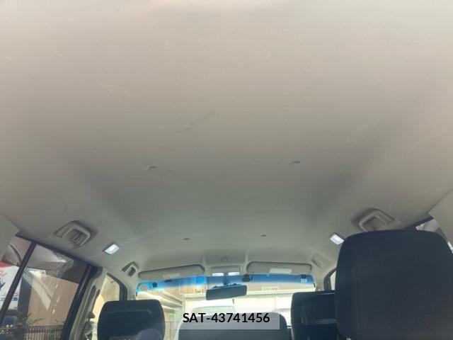 Mitsubishi PAJERO 2013-03 8414293-5
