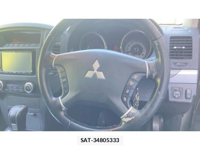 Mitsubishi PAJERO 2013-08 8414290-16