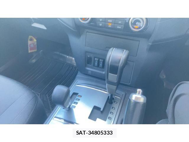 Mitsubishi PAJERO 2013-08 8414290-20