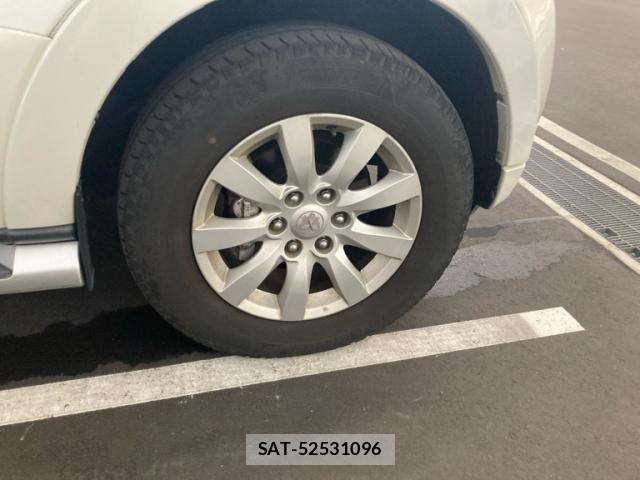 Mitsubishi PAJERO 2011-01 8628315-13