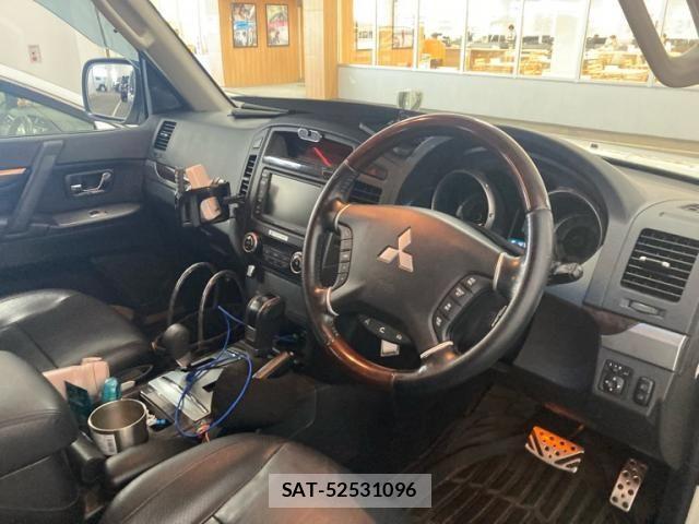 Mitsubishi PAJERO 2011-01 8628315-15