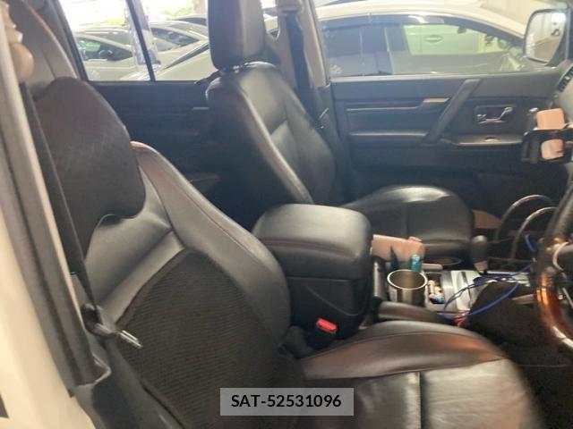 Mitsubishi PAJERO 2011-01 8628315-16