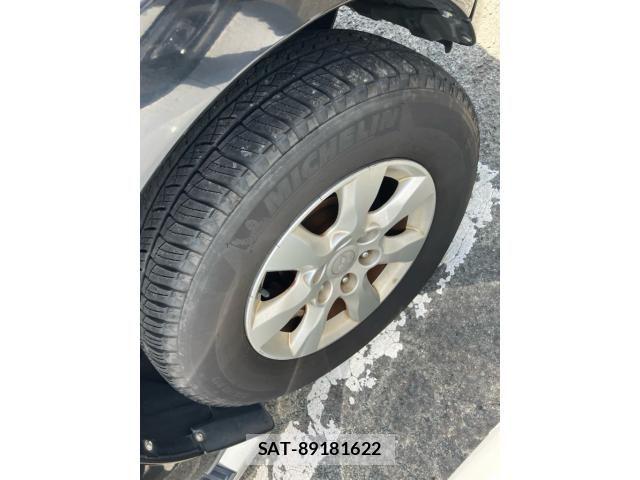 Mitsubishi PAJERO 2012-06 8660932-5