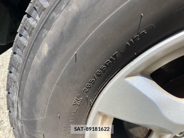 Mitsubishi PAJERO 2012-06 8660932-8