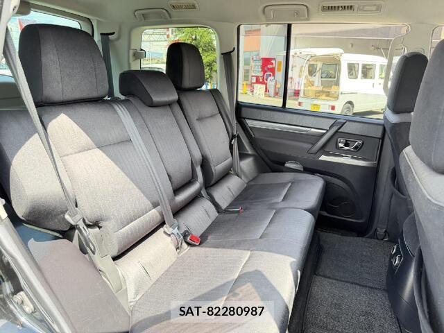 Mitsubishi PAJERO 2012-06 8686263-12