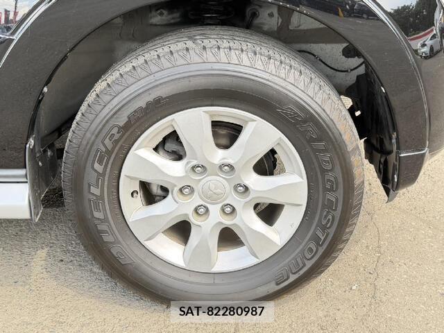 Mitsubishi PAJERO 2012-06 8686263-16