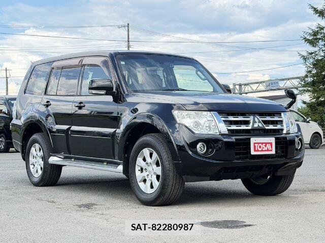 Mitsubishi PAJERO 2012-06 8686263-19