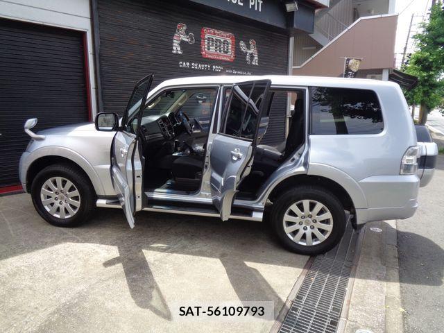 Mitsubishi PAJERO 2016-06 8686262-18