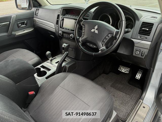 Mitsubishi PAJERO 2013-03 8831019-11