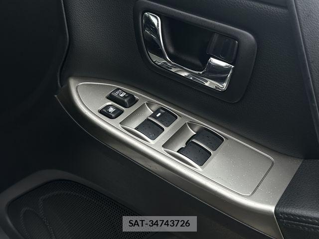 Mitsubishi PAJERO 2019-07 8881490-10