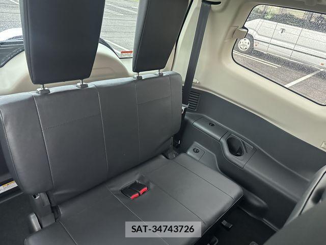 Mitsubishi PAJERO 2019-07 8881490-19