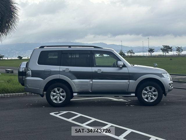 Mitsubishi PAJERO 2019-07 8881490-27