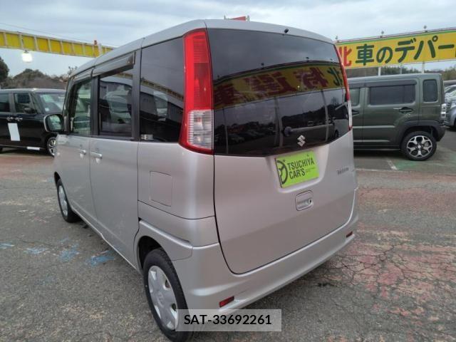 Suzuki PALETTE 2013-02 3773968-11