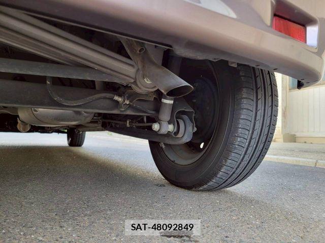 Suzuki PALETTE 2012-03 6911006-9