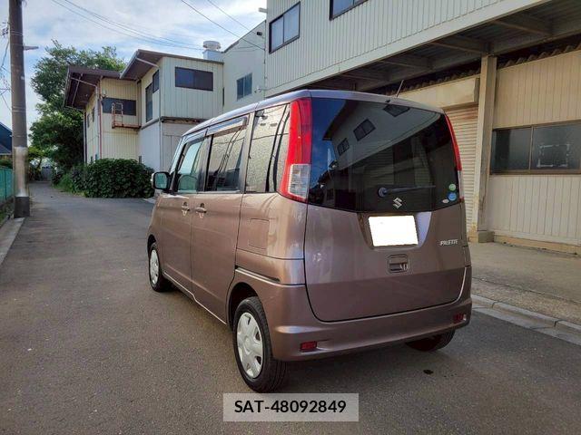 Suzuki PALETTE 2012-03 6911006-2