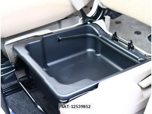 Suzuki PALETTE 2008-04 7727045-22