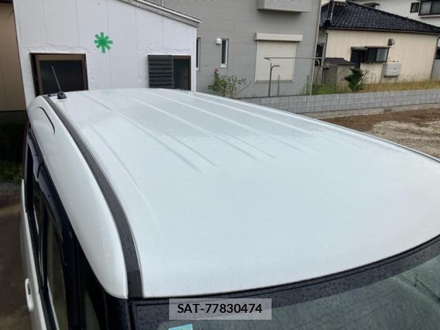 Suzuki PALETTE 2010-06 8209470-18