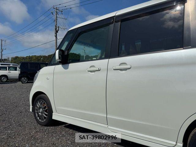 Suzuki PALETTE 2013-03 8414296-4