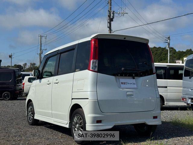 Suzuki PALETTE 2013-03 8414296-5