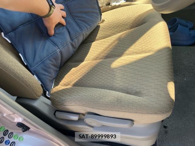 Suzuki PALETTE 2010-02 8666715-17