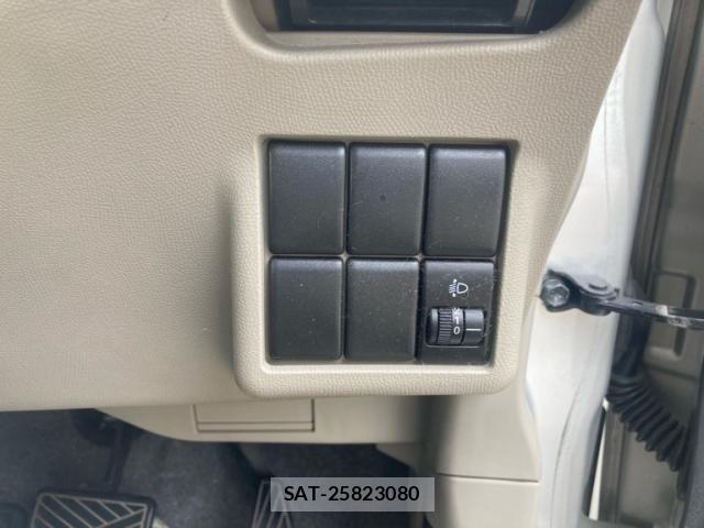 Suzuki PALETTE 2010-04 8666714-14