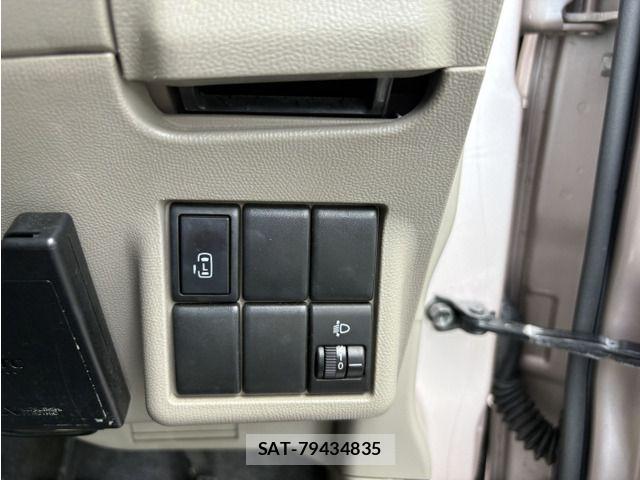 Suzuki PALETTE 2012-03 8849280-6