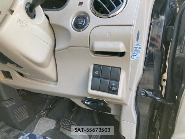 Suzuki PALETTE 2012-01 8881491-15