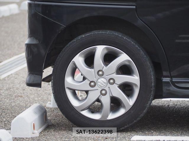 Suzuki PALETTE 2012-02 6015825-6