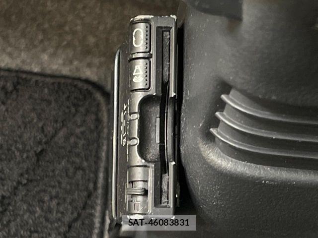 Suzuki PALETTE 2011-04 6218275-6