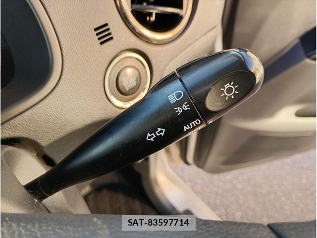 Suzuki PALETTE 2011-03 6752820-24
