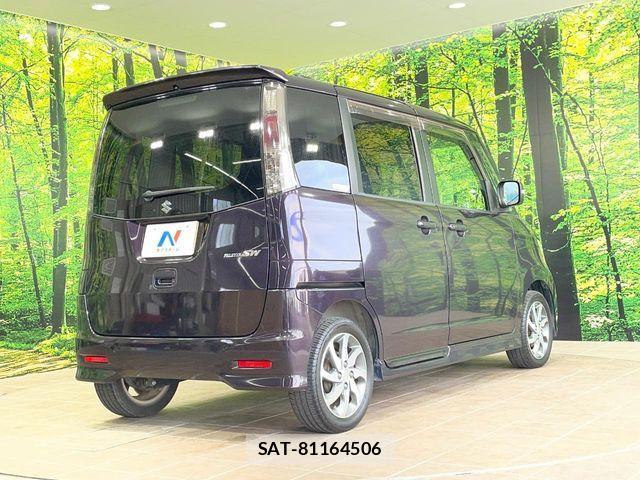 Suzuki PALETTE 2013-01 6816499-16