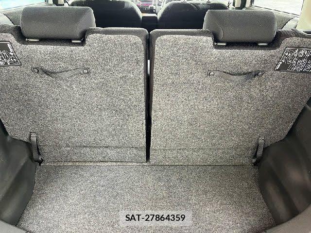 Suzuki PALETTE 2010-04 7562611-19