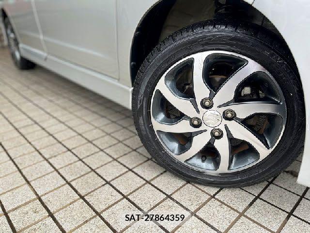 Suzuki PALETTE 2010-04 7562611-22