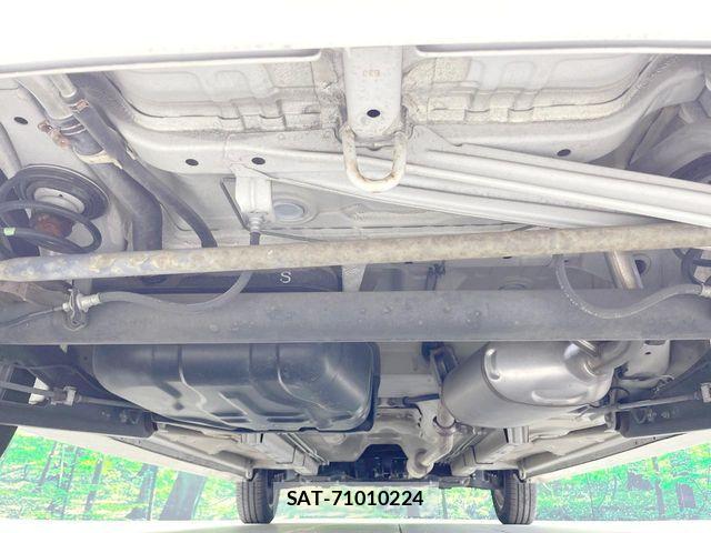 Suzuki PALETTE 2012-06 8146403-18