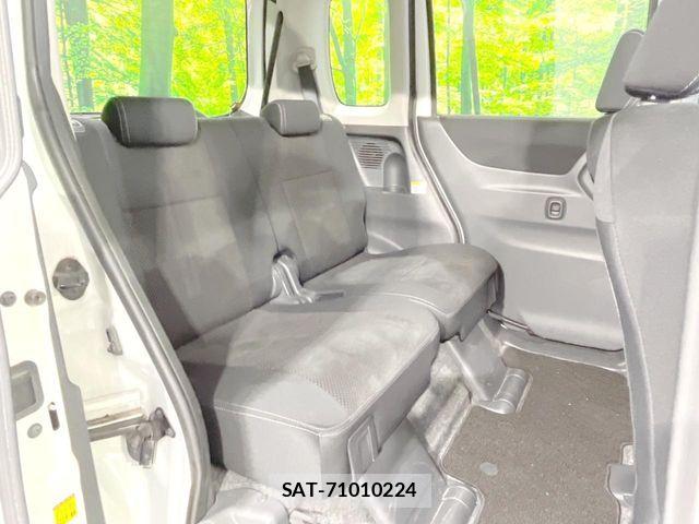 Suzuki PALETTE 2012-06 8146403-8