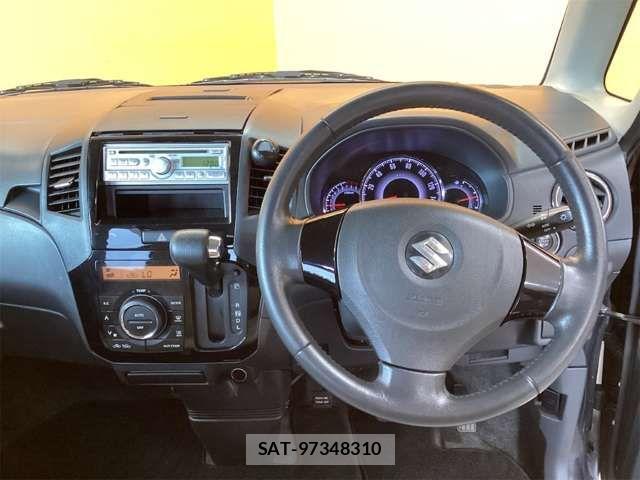 Suzuki PALETTE 2012-01 8628321-1