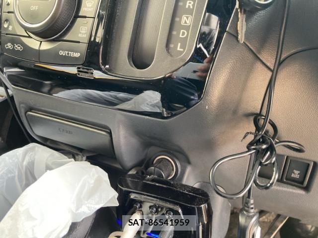 Suzuki PALETTE 2010-08 8666717-18