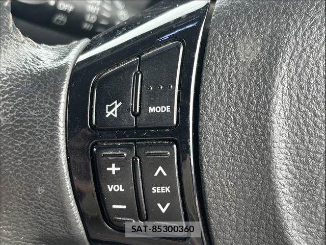 Suzuki PALETTE 2012-06 8781584-24