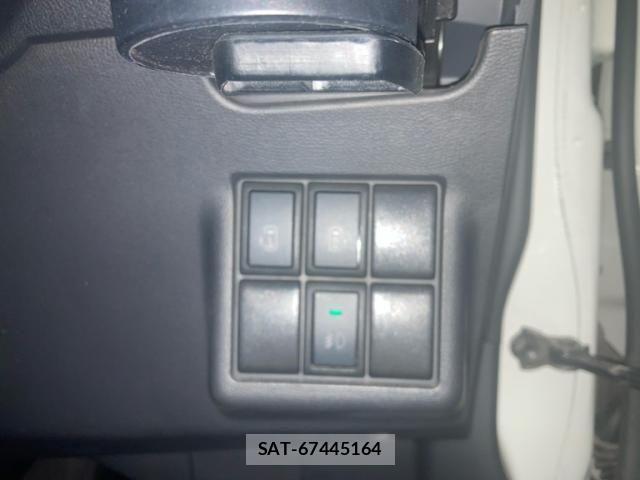Suzuki PALETTE 2013-01 8797092-16